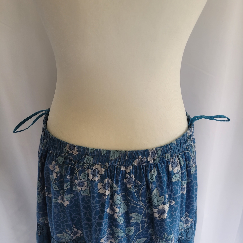 🌻NWOT Coldwater Creek Blue Floral Maxi Skirt size L - Picture 6 of 13